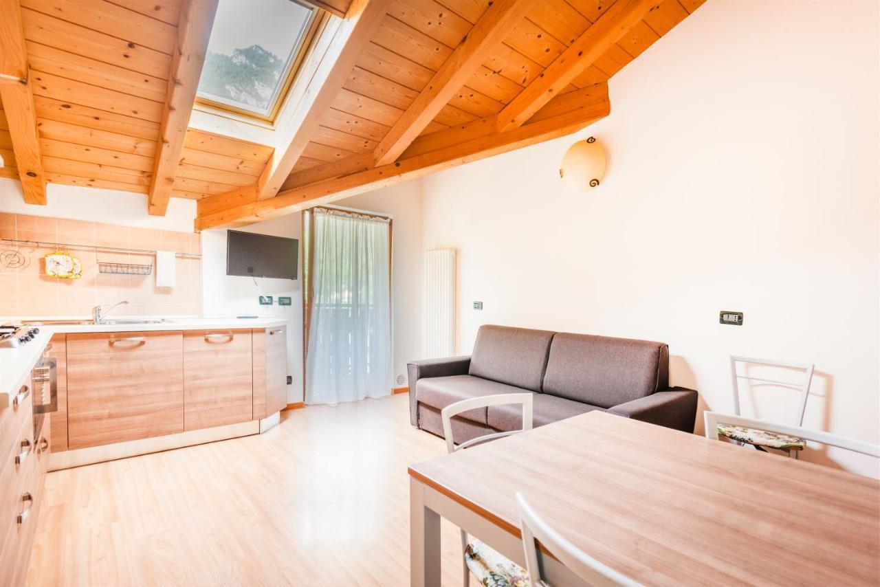 Residence Toli Пиеве ди Ледро Екстериор снимка