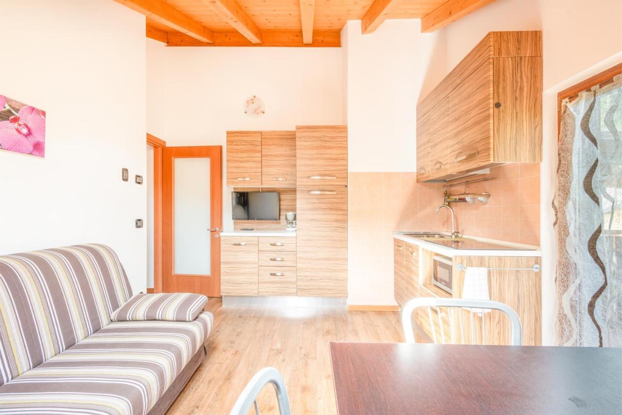 Residence Toli Пиеве ди Ледро Екстериор снимка