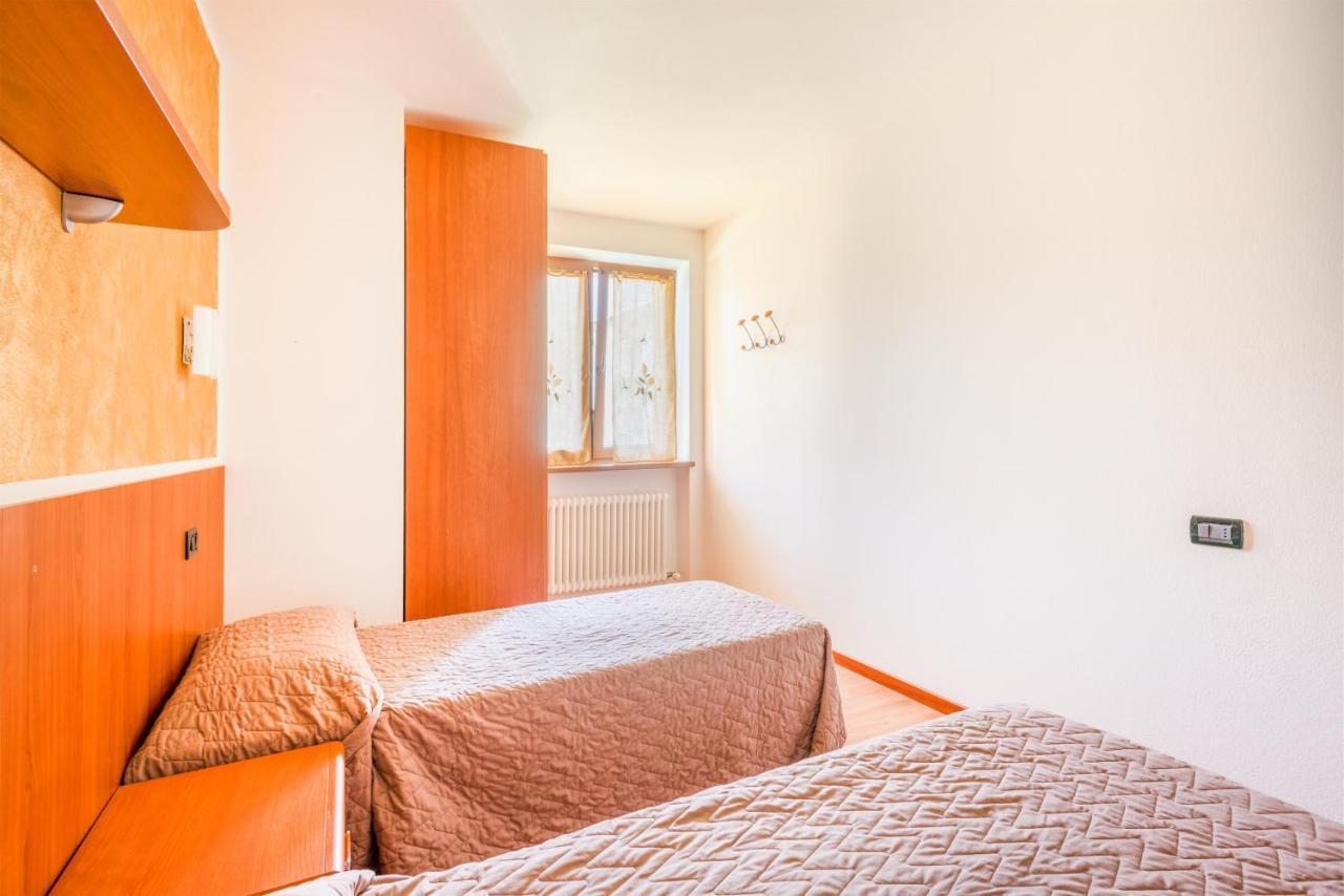 Residence Toli Пиеве ди Ледро Екстериор снимка