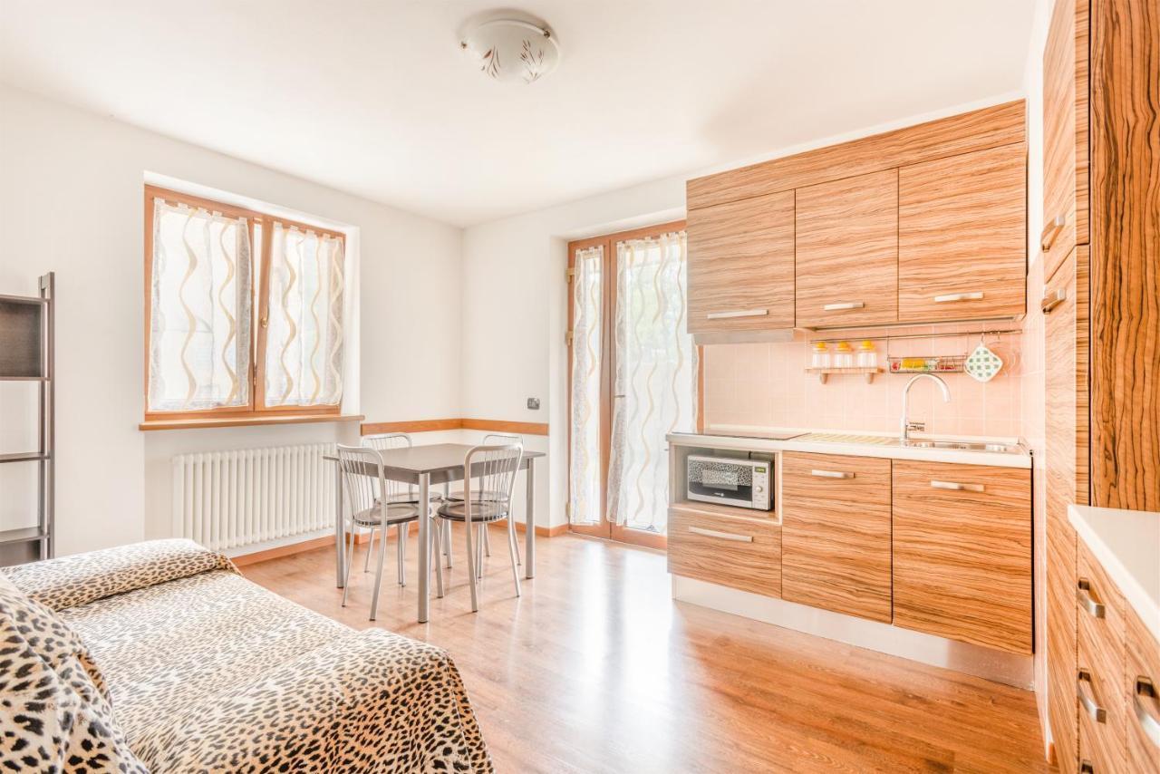 Residence Toli Пиеве ди Ледро Екстериор снимка